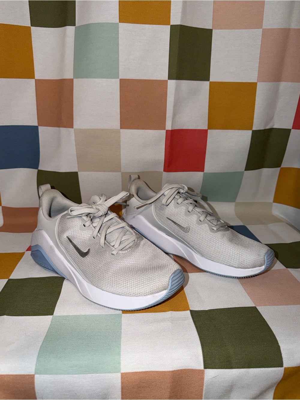 Nike Bella 7 Zoom Workout Shoes